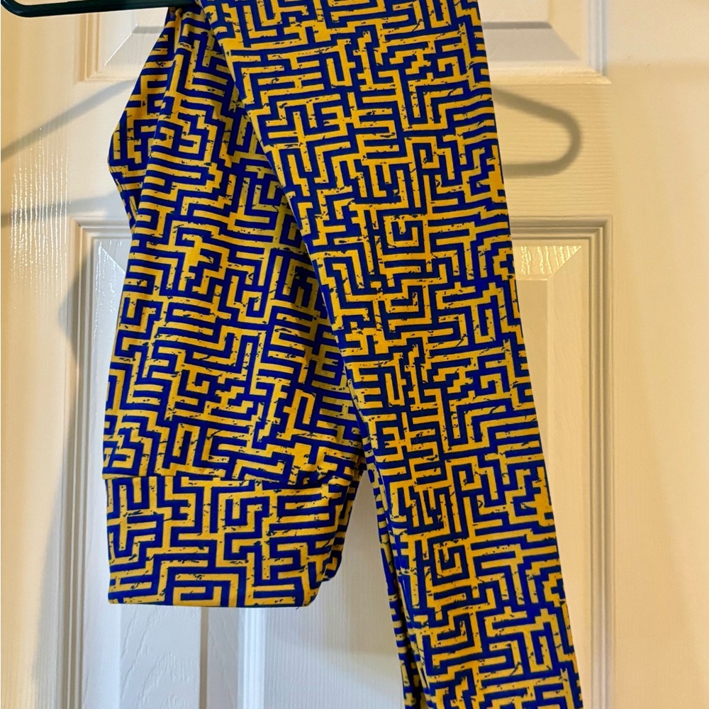 LuLaRoe Women’s Leggings/Pants in Blue & Yellow-Orange Maze Pattern (never worn)